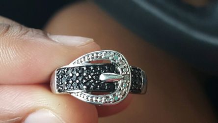 Black Diamond buckle ring