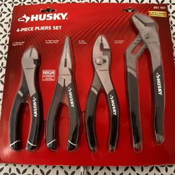 Husky 4 -piece Pilers Set