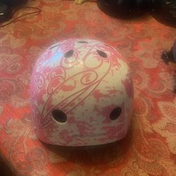 New Schwinn Bicycle Helmet