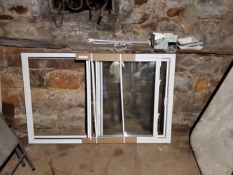 Double Hung Vinyl Window