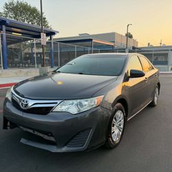 Toyota Camry 2012 