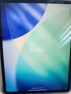 Apple iPad model A2014 256mg