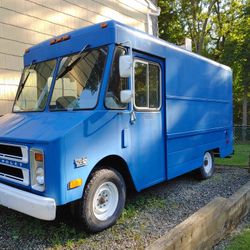 1991 Chevy Step Van C-30.