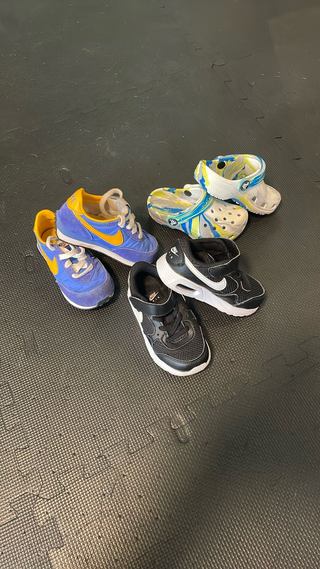 3 Pairs Of Toddler Shoes / Crocs In Great Condition - All Size 8C