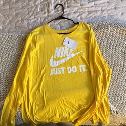 Men’s Nike Graphic Logo T Shirt 2XL