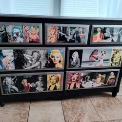 Solid Wood Marilyn Monroe Dresser 