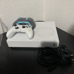 Xbox One S – 781GB