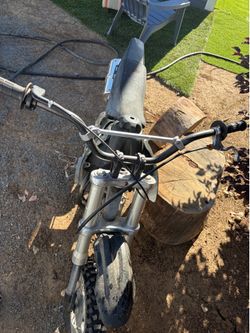 Pit bike