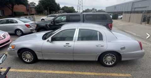 2001 Ford Crown Victoria
