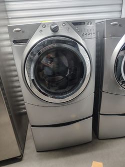 Whirlpool Duet Front Load Washer/Dryer Set