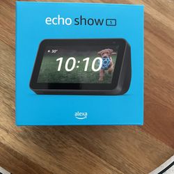 Echo Show 5 Brand New