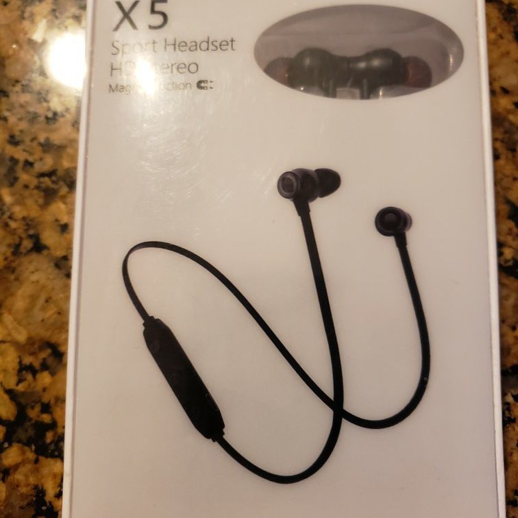 New Magnetic Bluetooth Headset