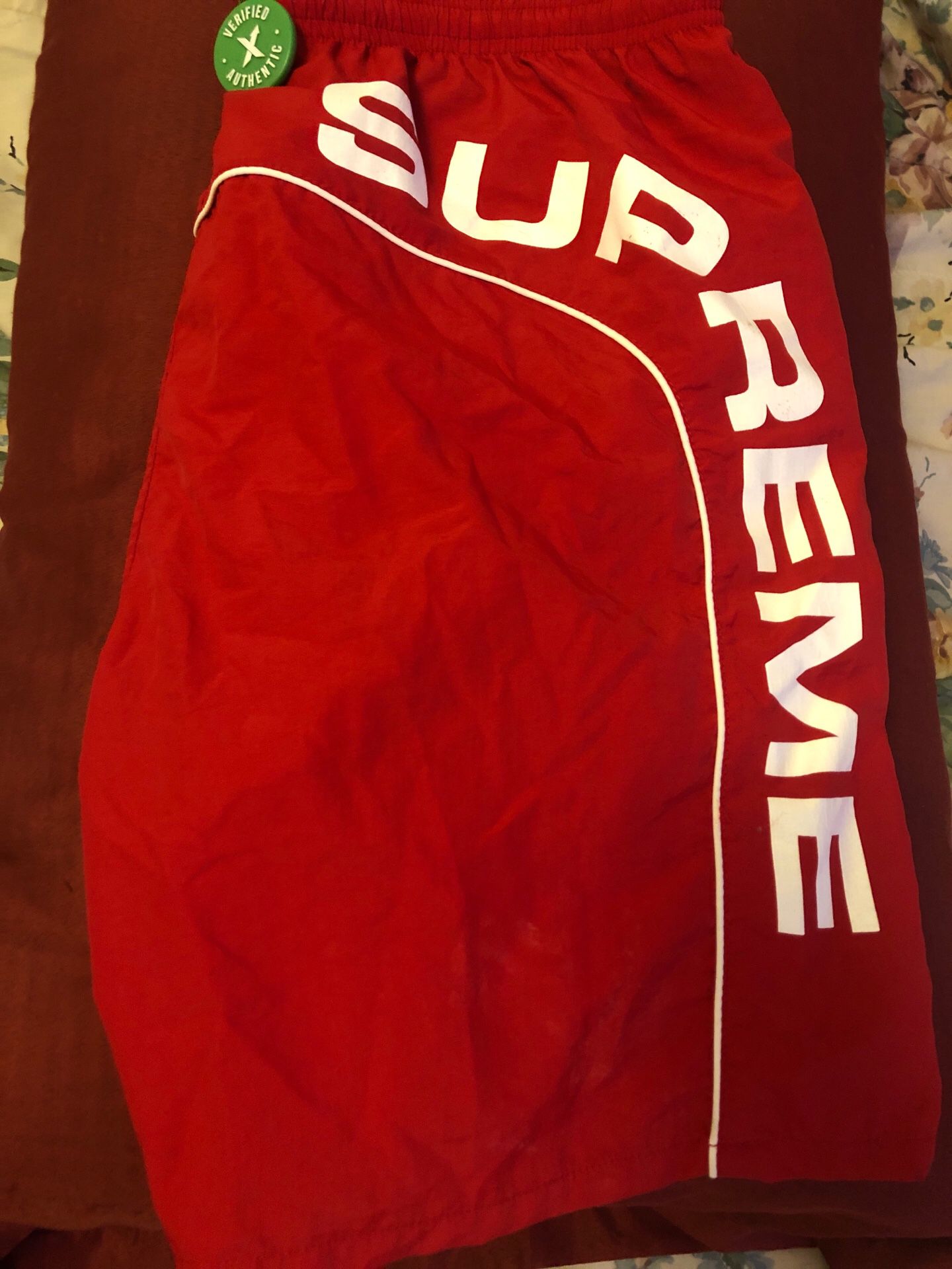 Supreme shorts never worn just was sitting in closet paid $300 for them verified Authentic stock x officials