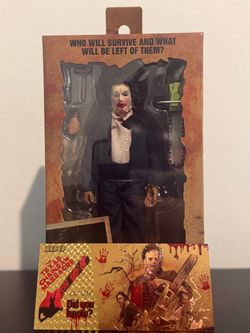 NECA Texas Chainsaw Massacre 50th Anniversary Leatherface Figure + Horror Card