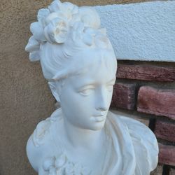Bust Statue