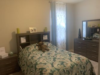 Full Size Bedroom Set With Mattress 