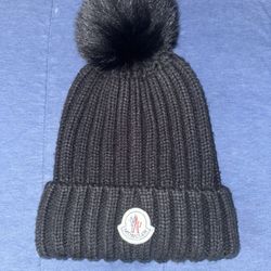 moncler beanie 