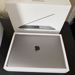 13” MacBook Pro Excellent Condition  