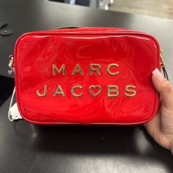 Marc Jacobs Logo Camera Crossbody Bag 