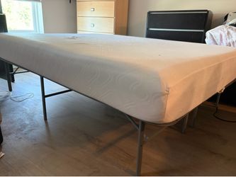 Full size bed