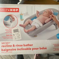 Skip hop baby Bath