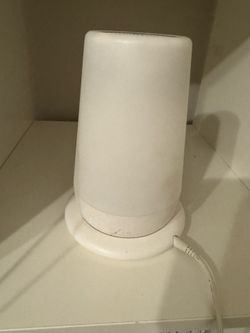 Hatch sound machine