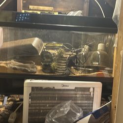 20 Gallon Reptile Enclosure.