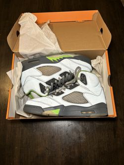 Air Jordan 5 Retro Green Bean 2022