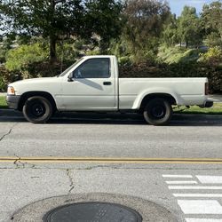 1991 Toyota Pickup