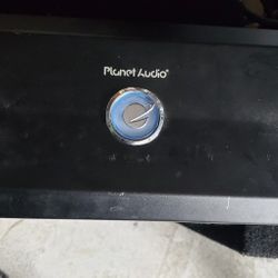 Pulse MODEL 2400W High Output 4 Channel Full Range Class A/B Amplifier