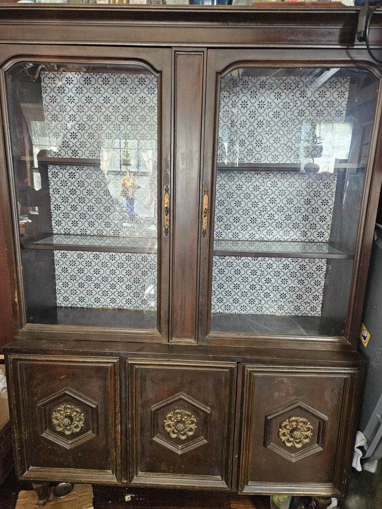 China Hutch