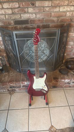Fender Starcaster Stratocaster electric guitar/Nice and beautiful.