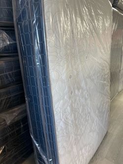 QUEEN PILLOWTOP MATTRESS SALE