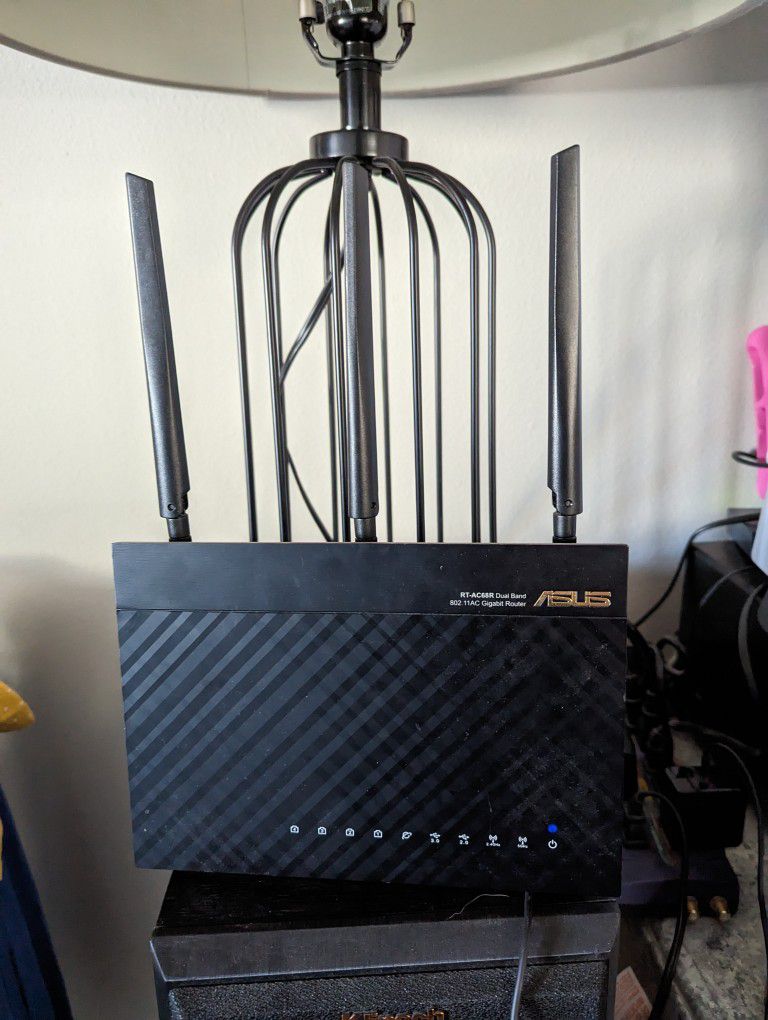 ASUS Wireless-AC1900 Dual Band Gigabit Router