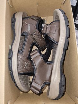 Khombu Men's Brown Windso Lightweight Strap Sandals Brown