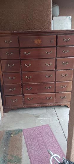 Vintage DRESSER Real Wood Very Sturdy $110