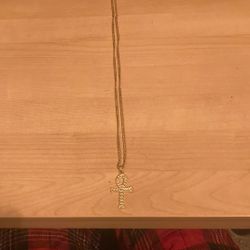 14 Karat 22 In Gold Chain With Cross Pendant 