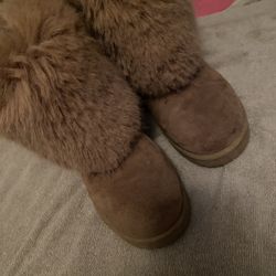 Brown Faux Fur Boots 