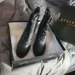 AZALEA WANG CHUNKY BOOTS