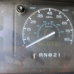 Titulo  Linpio  Es   El Presio Es  A Tratar Jente Seria Para El Que Quiera  Conprar 