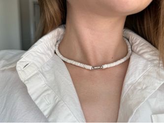 Vintage White Handmade Heishi Necklace Choker