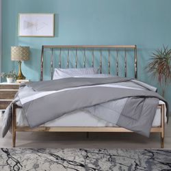 Queen Size Metal Bed Frame- Cama Queen Metalica @Elegant Furniture