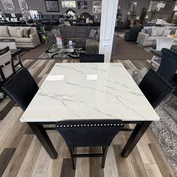5 Pc Dining Table 