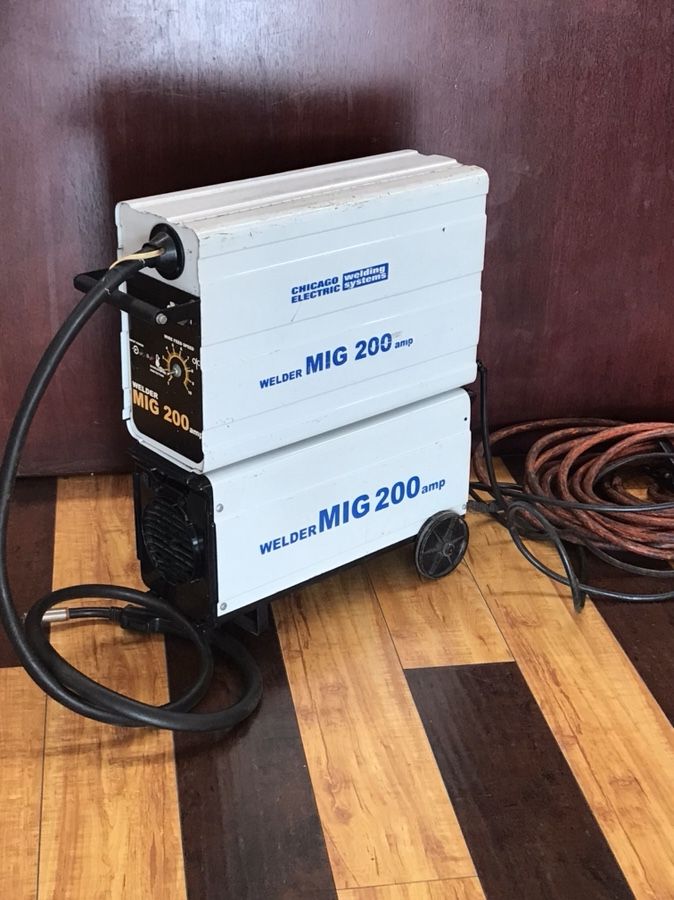 Chicago Electric Welding Machine 200amp