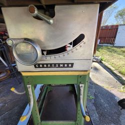 CrRAFTSMAN Table Saw