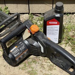 WORX WG309 8 Amp 10" Electric Pole Saw + Oregon Bar and Chain Oil 