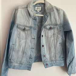 Forever 21 Light Washed Denim Jacket 