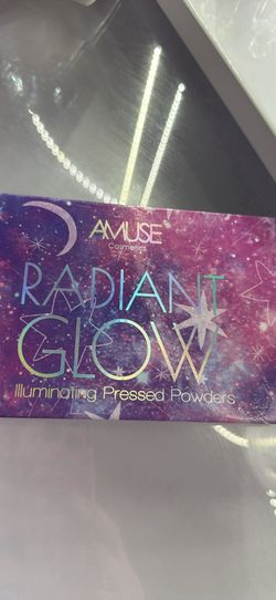 Illuminating pressed powders ✨