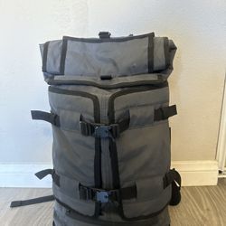 Mission Workshop Messenger Backpack