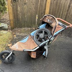 BOB Revolution Jogging Stroller
